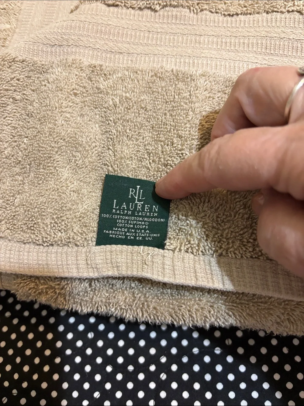 Lauren RalphClassic Beige Bath Towel - Soft & Absorbent